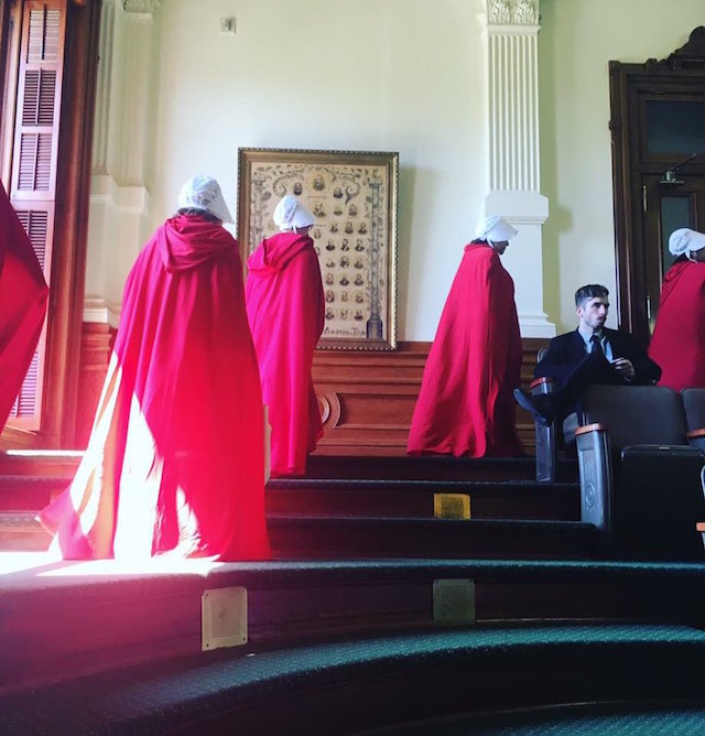 Women Protested Anti-Abortion Legislation In Texas By Wearing ‘Handmaid’s Tale’ Garb