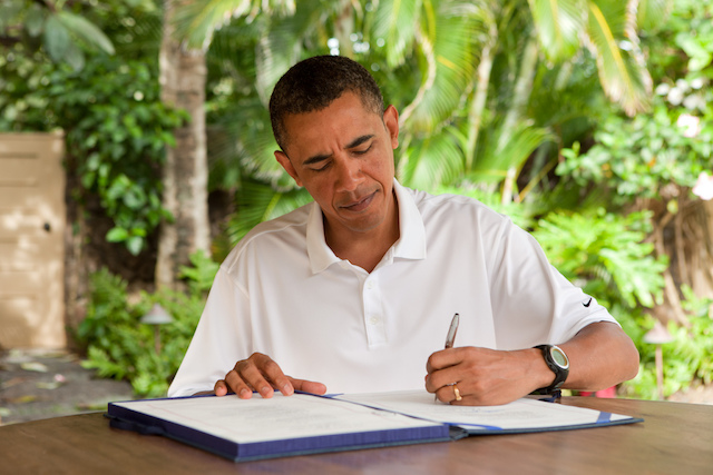 Book-Lover President Obama Has Also Written Short Stories