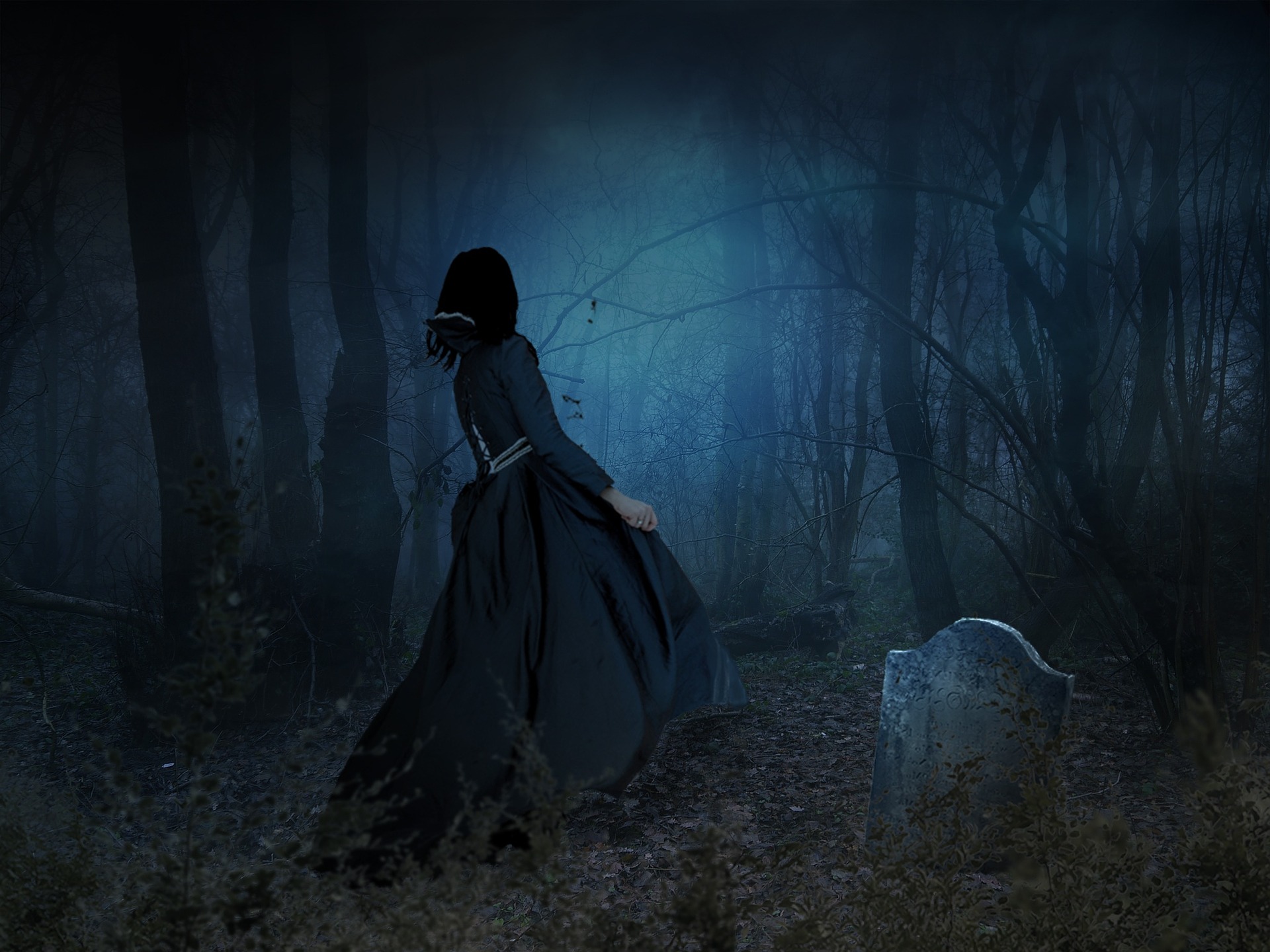 13 Halloween Poems That Will Creep You Out In A Good Way