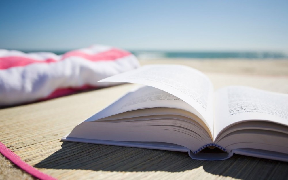 3 Ways To Incorporate More Reading Into Your Schedule This Summer