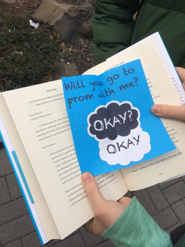 bookish prom proposals
